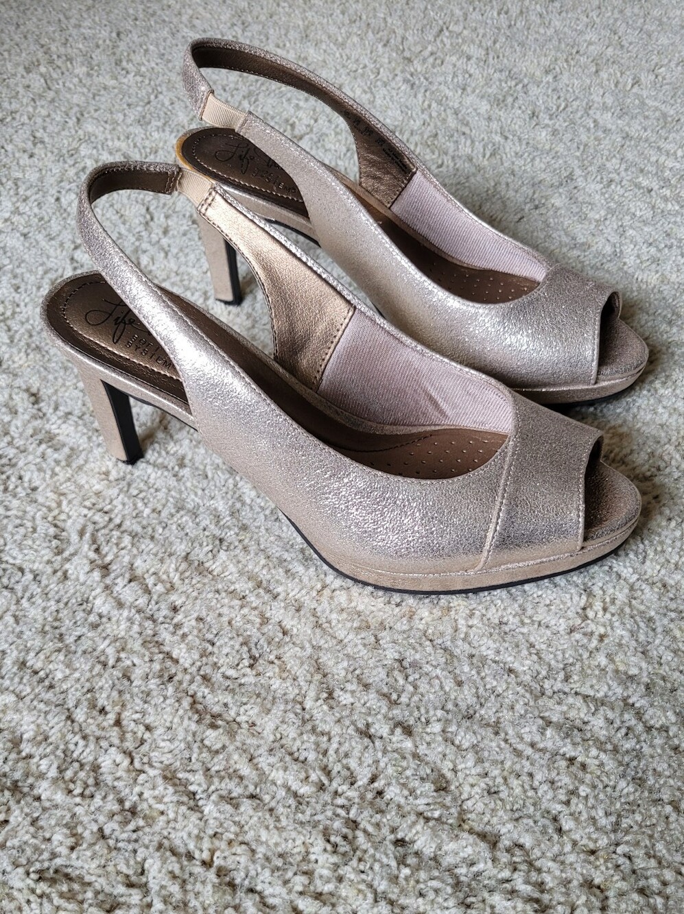 Never Worn Subtle Shimmer In The Cushioned 3" Heeled Slingbacks Slide-on 7 1//2